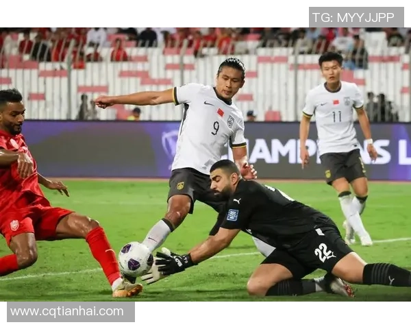 杭州足球队转型之路揭秘:从地方球队到国际舞台的崛起之旅 杭州足球队转型之路揭秘:从地方球队到国际舞台的崛起之旅