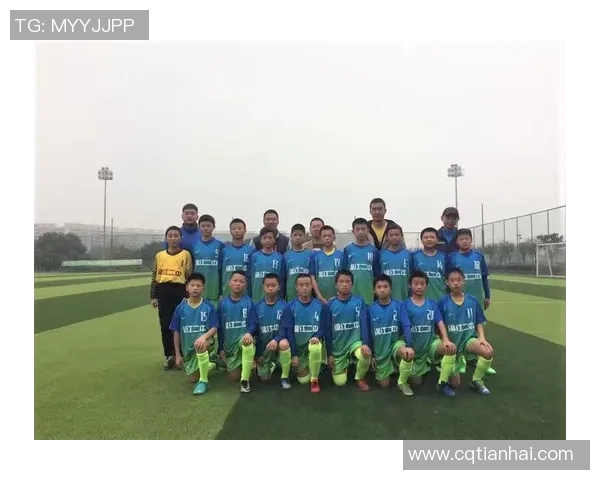 上海足球队的崛起之路：钻石联赛中的拼搏与梦想